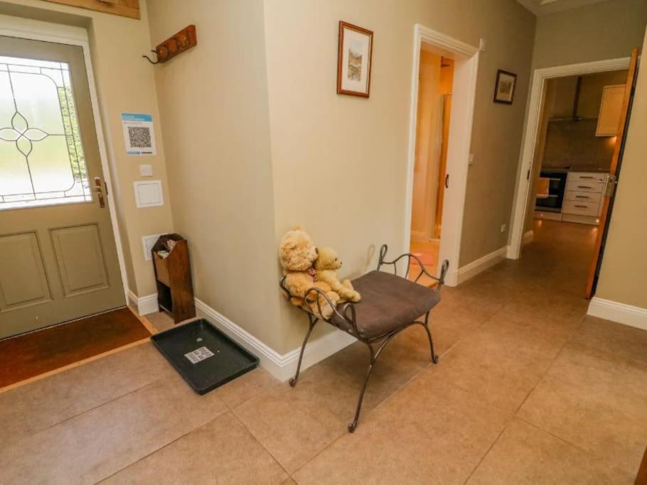 Two Acres- Spacious, Delightful, Pet Free Bungalow Levens Ngoại thất bức ảnh